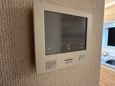 【セキュリティ】 | ル・ボア | 防犯対策に有効なカメラ付きインターホン！突然の来客にもバッチリ対応できちゃいます☆