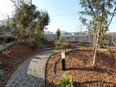 【その他共用部分】 | ル・ボア | 共用部分にはドッグランがあります！ワンちゃんが安全に走り回れる嬉しい設備ですね♪