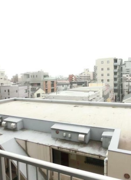 YMパレスのバルコニー