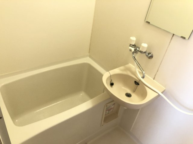 ポラリス松戸壱番館の浴室