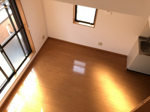 ポラリス松戸壱番館の居間・リビング