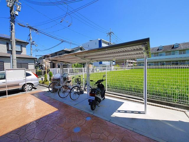 メゾン・カレントのその他共用部分|駐輪場です