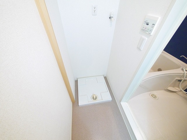 メゾン・カレントの設備|室内に洗濯機がおけます