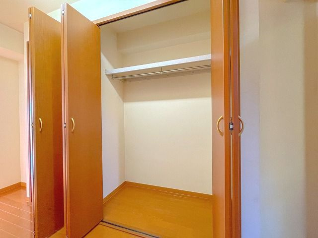 山帰来の収納|大きなスペースがあり、収納には困りません
※内装が若干異なる場合がございます
