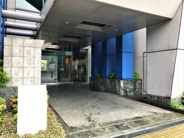 ピフレ新長田のエントランス|清潔なエントランスです