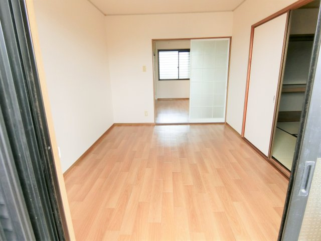 サンパティオの居間・リビング