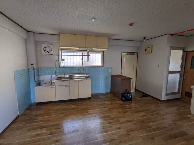 【居間・リビング】 | 鵜の森2丁目マンションT
