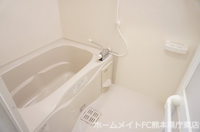 熊本市中央区米屋町２丁目の賃貸マンションの浴室