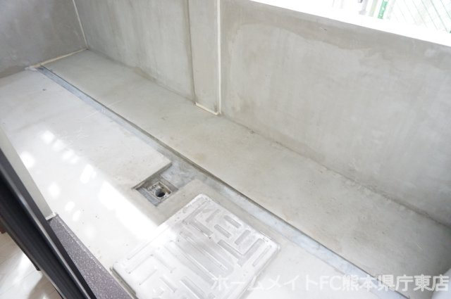 熊本市中央区米屋町２丁目の賃貸マンションのバルコニー
