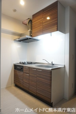 熊本市中央区米屋町２丁目の賃貸マンションのキッチン