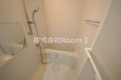 【浴室】 | LaCASA玉造 | コンパクトで使いやすいお風呂です