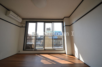 【寝室】 | セイワパレス寺山公園 | 広々とした洋室です