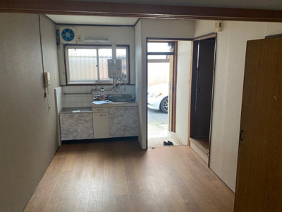 【居間・リビング】 | 北花山市田町貸家