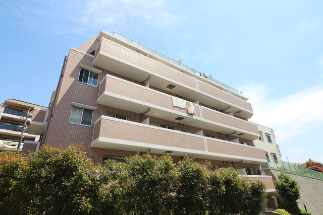 S-FORTたまプラーザの外観