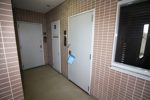 S-FORTたまプラーザのエントランス