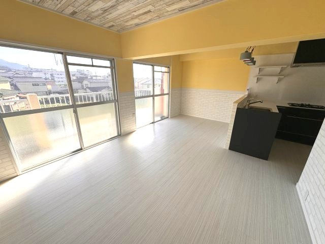 【居間・リビング】 | ホワイトキャッスル上の原ⅡA