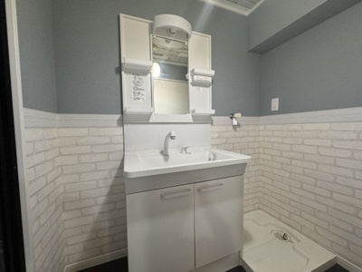 【独立洗面台】 | ホワイトキャッスル上の原ⅡA