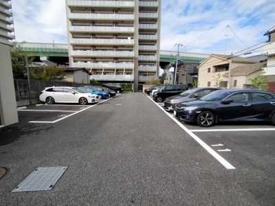 【駐車場】 | グランドパレス太子橋 | 敷地内平面駐車場（空状況要確認）