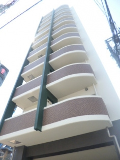 グランデージ難波西の外観