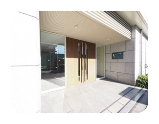 【エントランス】 | 建物の内部です