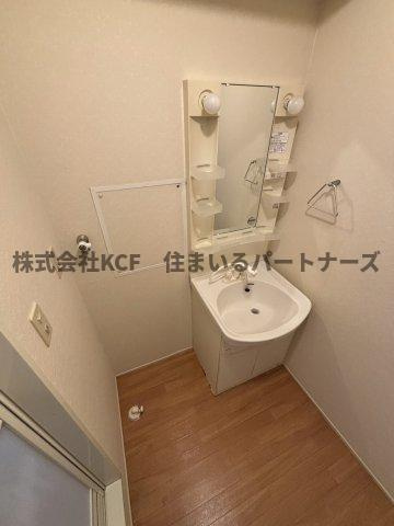 ハピネスさくらの洗面所|広い洗面スペース