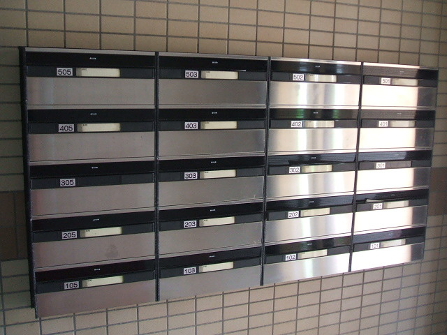 エスポワール【キャッシュバック対象物件】のロビー|清潔なロビーです