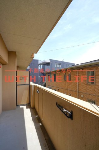 エスポワール【キャッシュバック対象物件】のバルコニー|バルコニーがあります