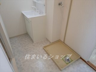 ロイヤルパレス中野　Ａの設備|室内洗濯機置き場