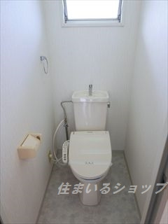 ロイヤルパレス中野　Ａのトイレ|シャワートイレ・窓あり