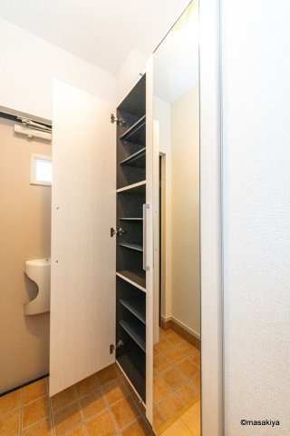 メゾンシュクレⅡの玄関|玄関