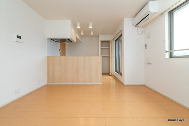 メゾンシュクレⅡの居間・リビング