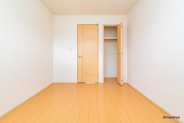 メゾンシュクレⅡの洋室