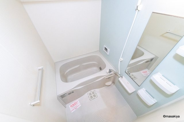 メゾンシュクレⅡの浴室|お風呂　追い焚き・浴室乾燥機付きです。