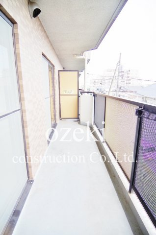 ヴィバーチェ武里のバルコニー