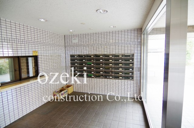 ヴィバーチェ武里のエントランス