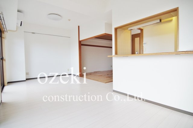 ヴィバーチェ武里の洋室|※写真は中部屋のもの