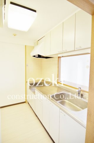 ヴィバーチェ武里のキッチン