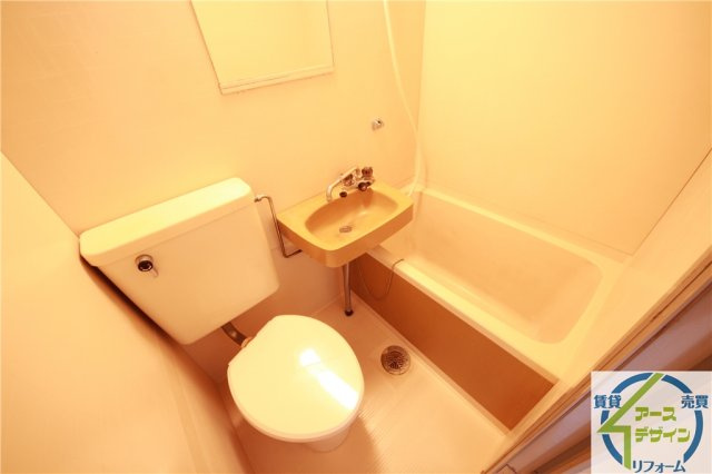 太田ビル小久保の浴室