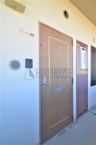 ヴェル・ヴィール幸町の玄関|※反転タイプ