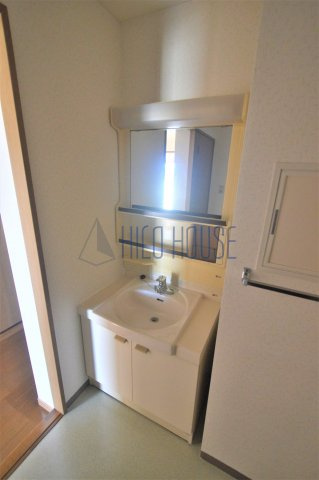 ヴェル・ヴィール幸町の洗面所|※反転タイプ