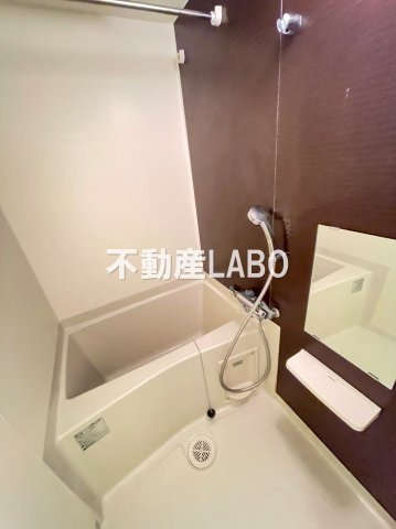 エグゼ弁天町の浴室