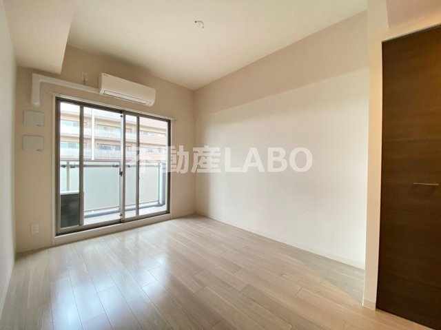 エスリード南堀江レジデンスの居間・リビング