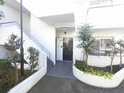 【エントランス】 | ソフトタウン三ッ沢 | エントランス部分です。