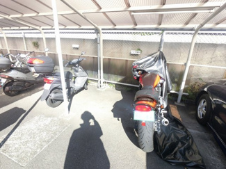 【その他共用部分】 | バイク置場です。