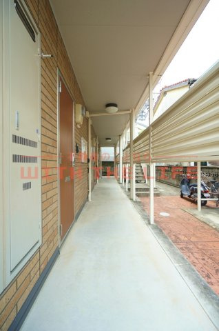 セジュールペルル【キャッシュバック対象物件】のロビー|毎日通るロビーはこのようになっています