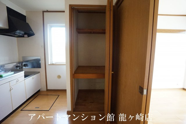 レジデンス河原井の収納