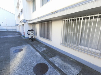 【その他共用部分】 | バイク置場です。