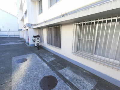 【その他共用部分】 | 久が原ハイム南棟 | バイク置場です。