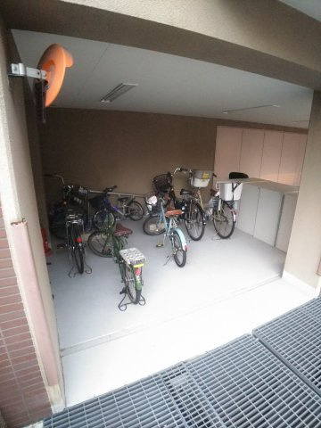 ロータス六番町のその他共用部分|駐輪スペース
