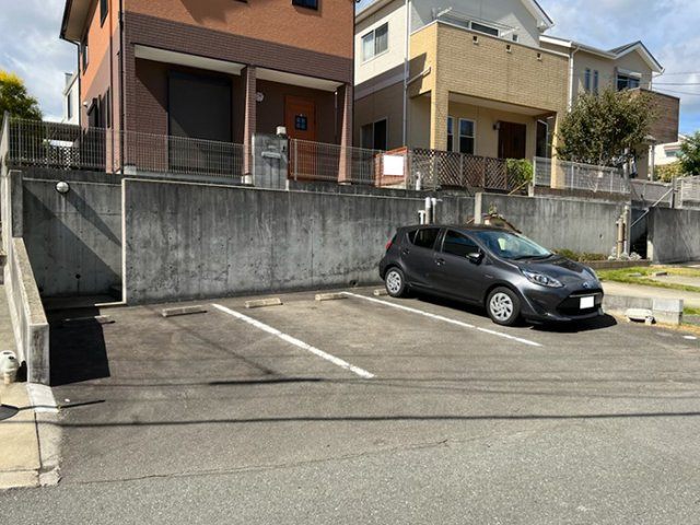 郡須惠町植木中古戸建の駐車場